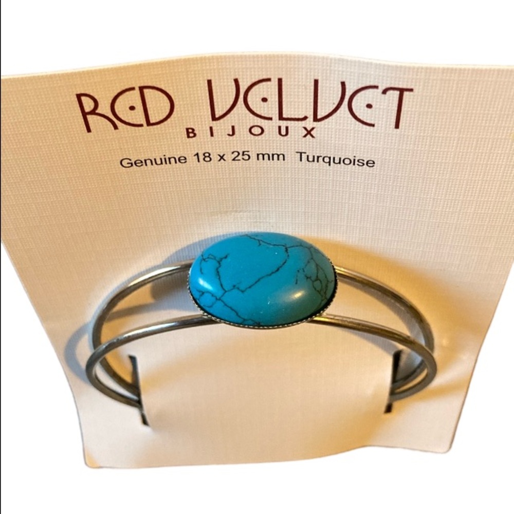 NWT RED VELVET BIJOUX Turquoise Bracelet